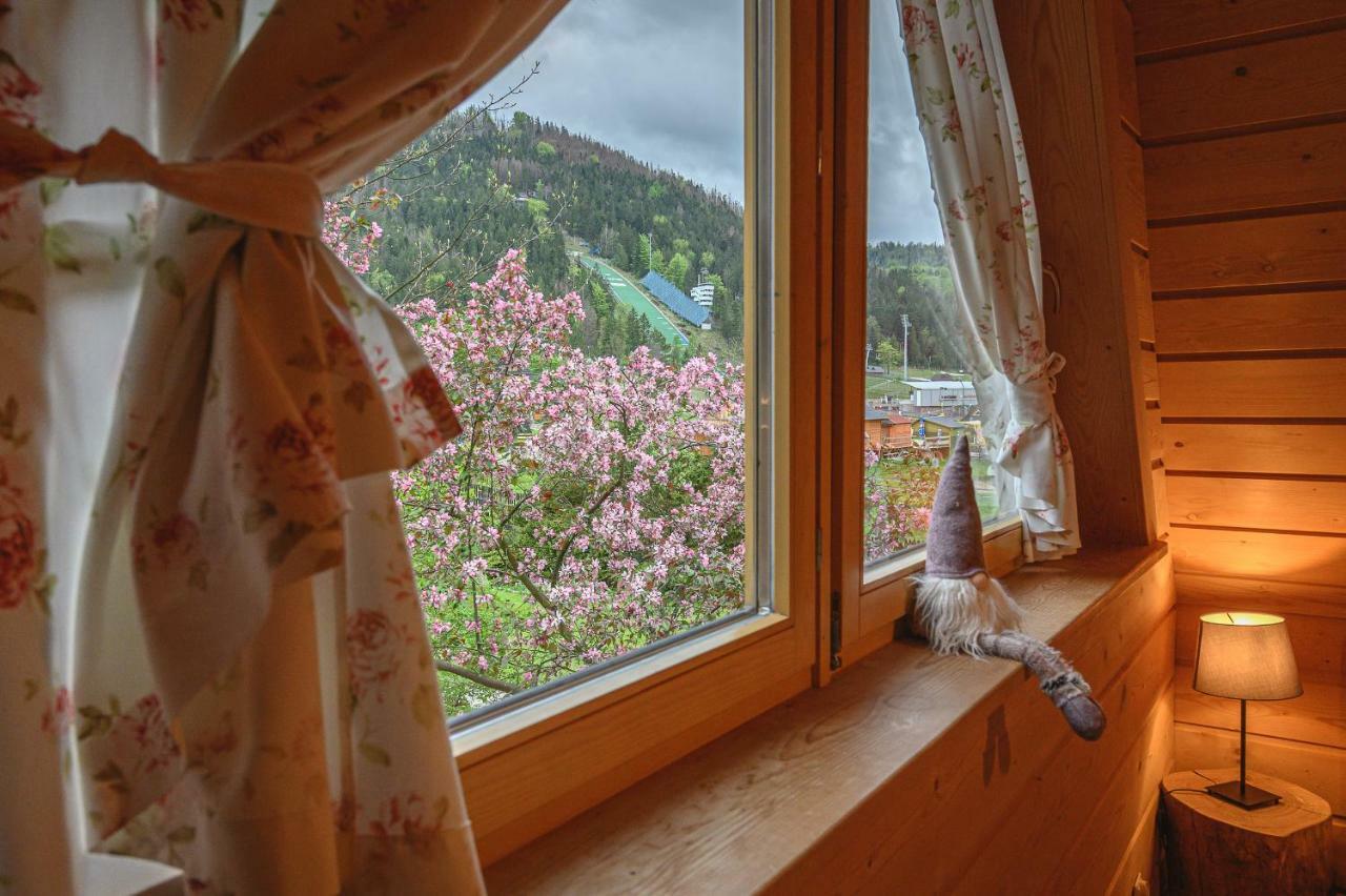 Regionalny Domek Pod Skocznia ザコパネ エクステリア 写真